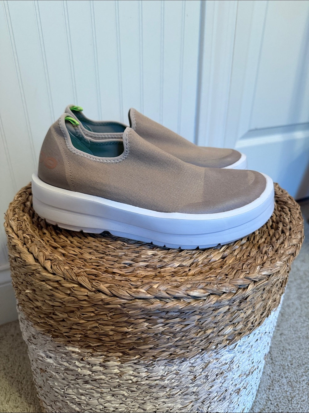 OOFOS Women’s Slip-On Sneakers in Tan with White Sole - Picture 3 of 7
